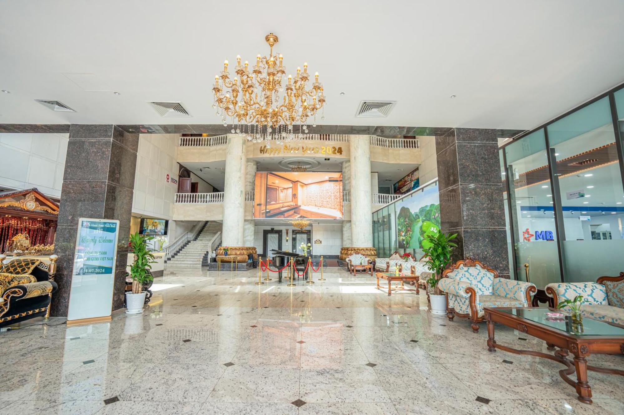 The Vissai Hotel Ниньбинь Экстерьер фото