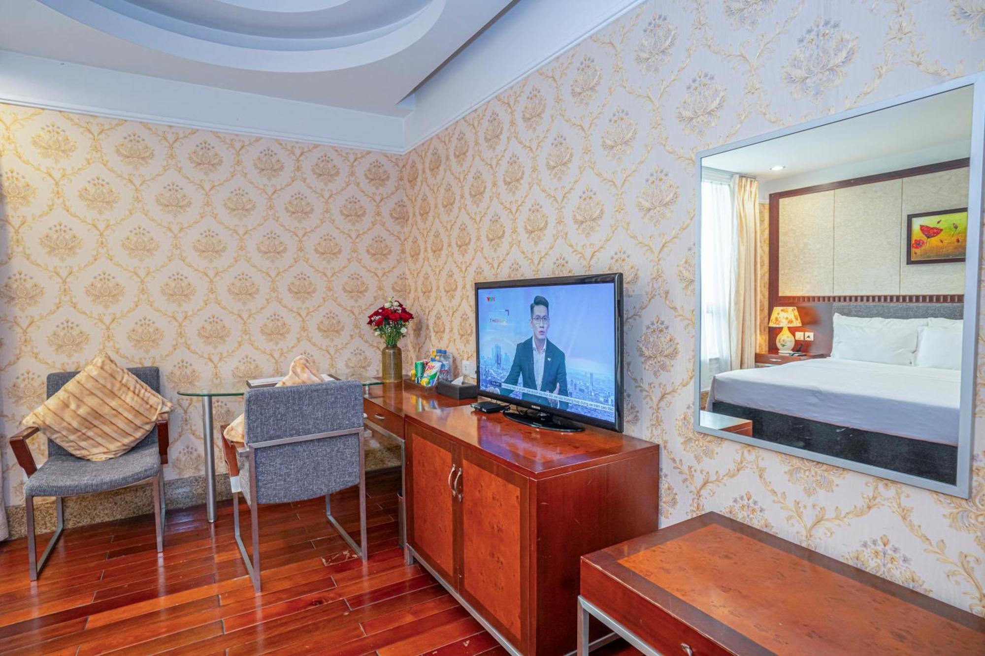 The Vissai Hotel Ниньбинь Экстерьер фото