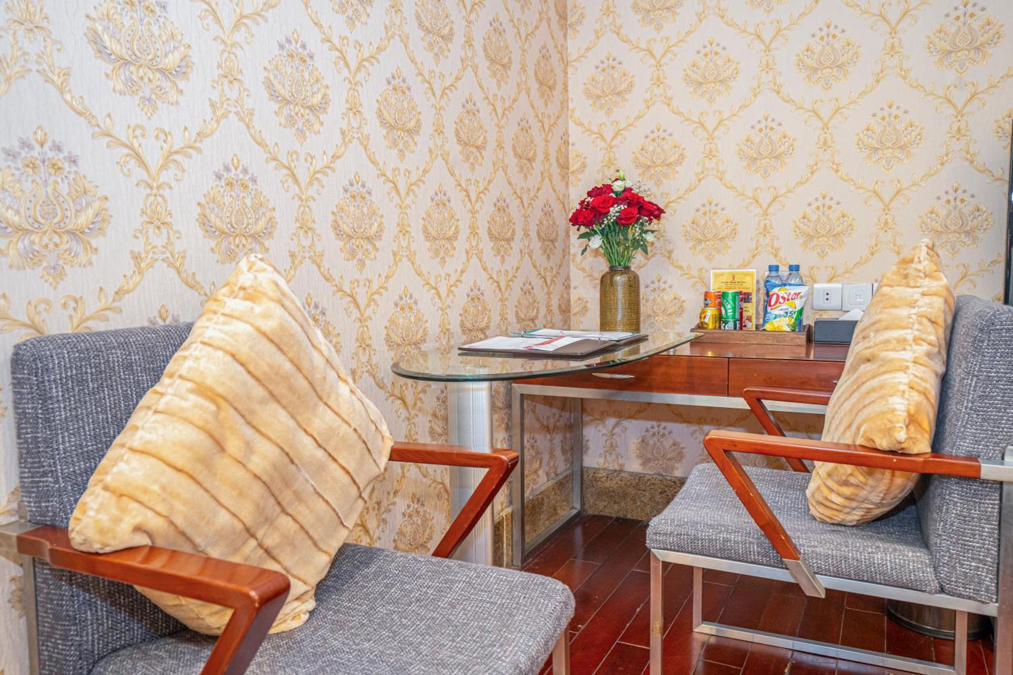The Vissai Hotel Ниньбинь Экстерьер фото