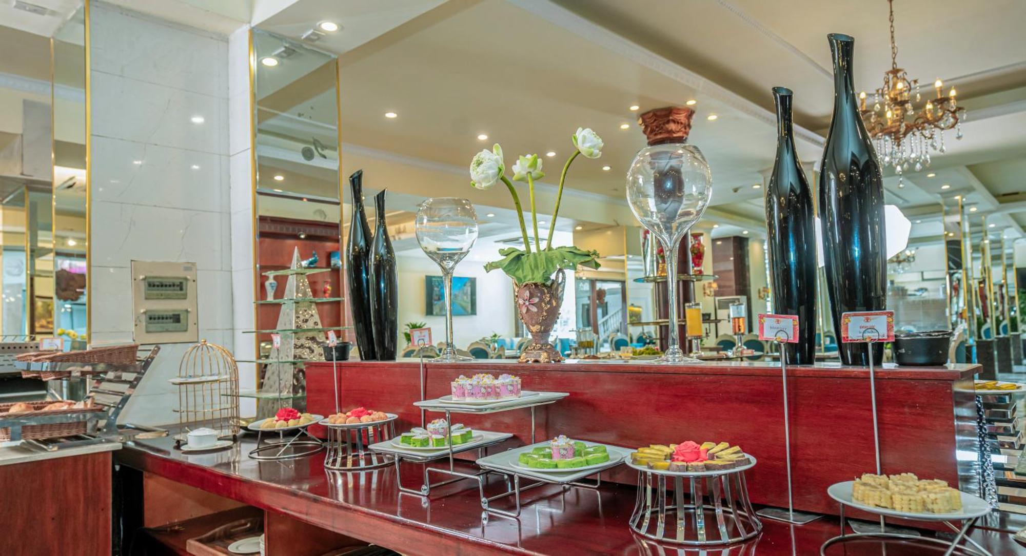 The Vissai Hotel Ниньбинь Экстерьер фото